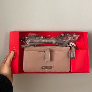NWT Guess Crossbody